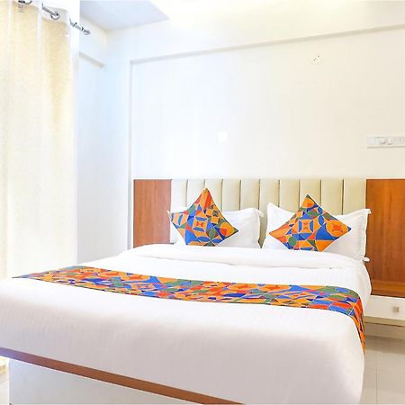 Fabhotel Majestic Luxurious - Nr Rajaram Bhiku Pathare Stadium Pune Exterior photo